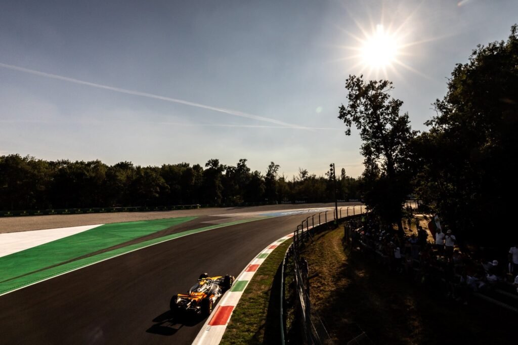 Curva inclinada de Monza segue preservada e lembra fase mais perigosa da Fórmula 1