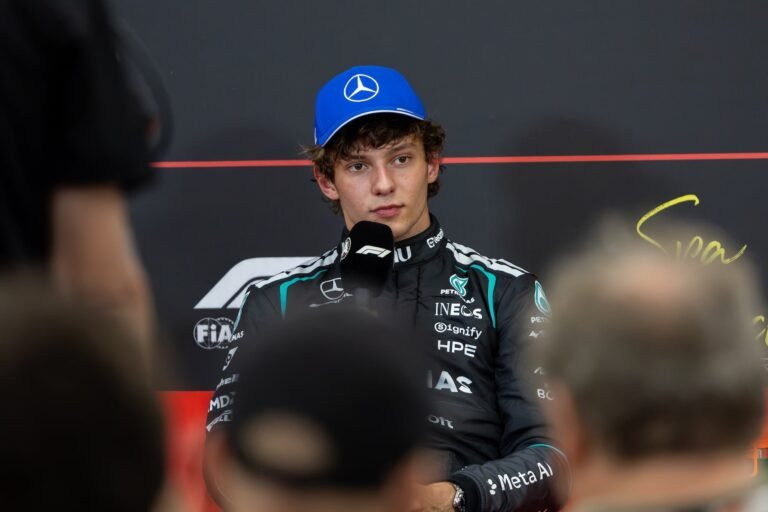 Mercedes reduz atualizações em 2026 e prevê punição de Antonelli no fim do grid na Itália