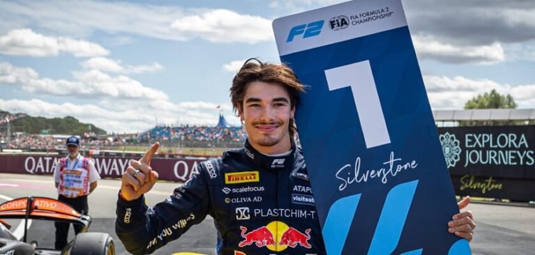 Tsolov completa teste da Racing Bulls em Ímola e soma 690 km com o VCARB02