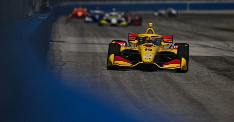 Palou chega em 10º em Milwaukee 1 e conquista o pentacampeonato da Indy