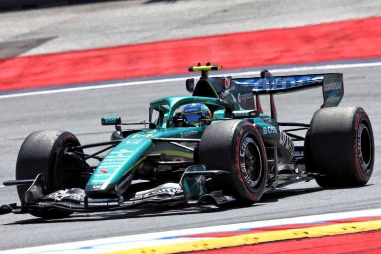 Aston Martin espera decisão de Alonso sobre 2027 e mantém foco na renovação