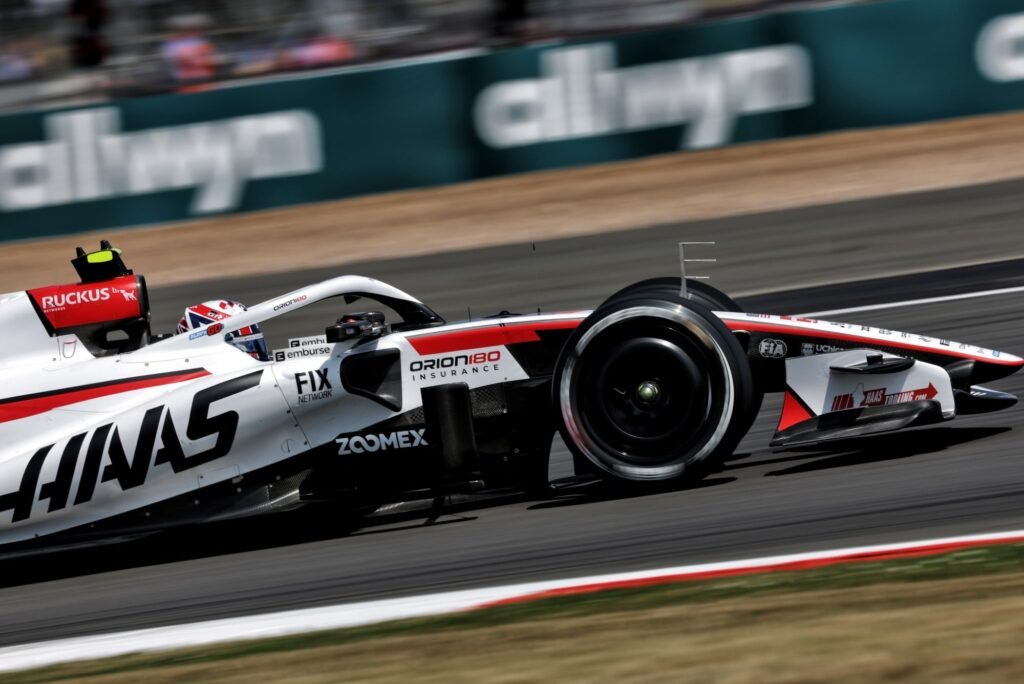 Bearman chega ao GP da Itália pressionado na Haas apesar de contrato até o fim de 2026