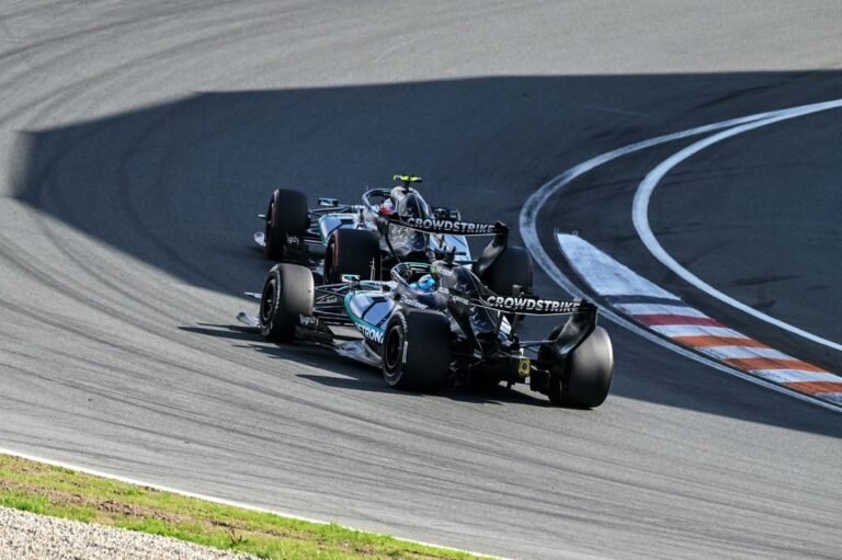 Vasseur admite falha de comunicação da Ferrari em corrida marcada por ordens de equipe da Mercedes na Holanda