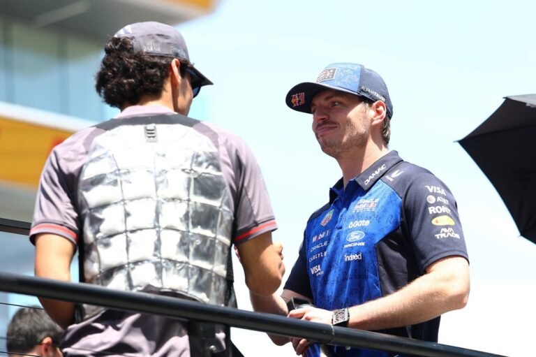 Bortoleto detalha amizade com Verstappen e diz que holandês o ajudou na estreia na F1