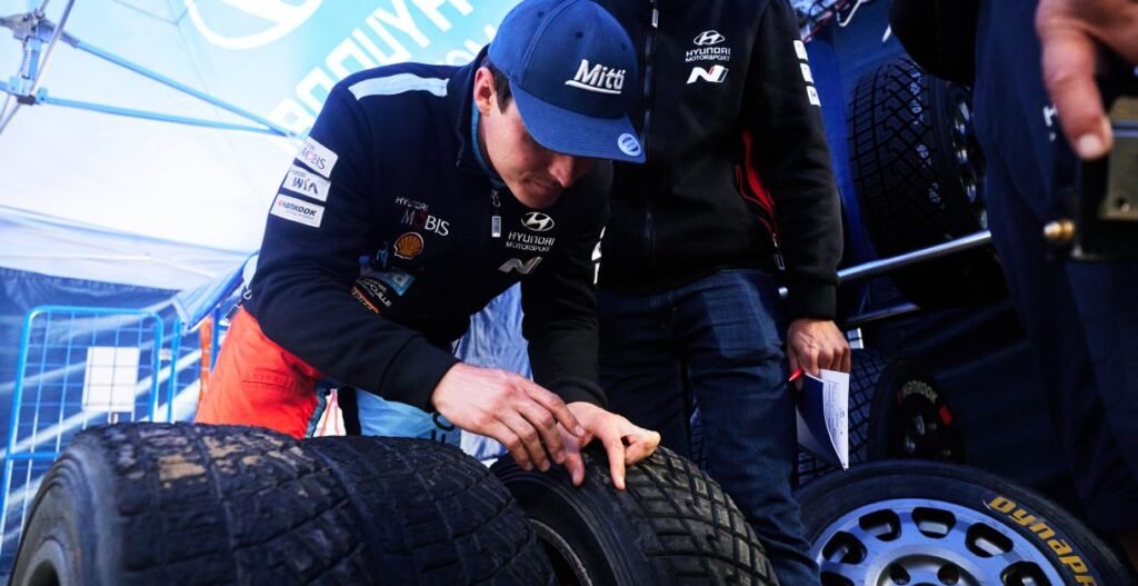 Pilotos aprovam zona de troca de pneus adotada no Rally Chile do WRC