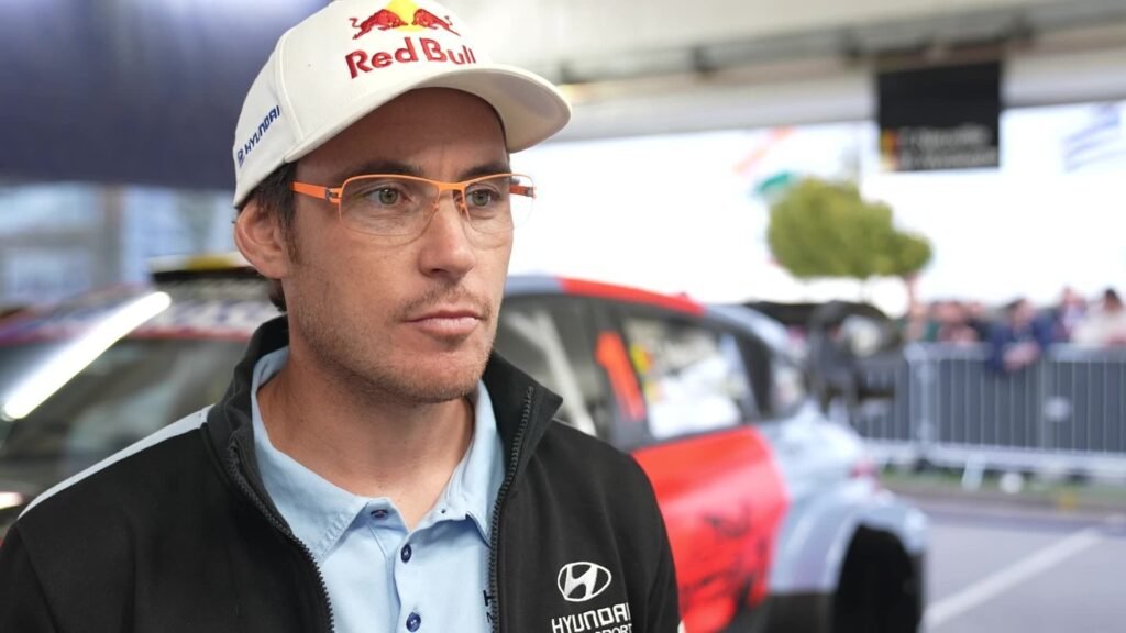 Neuville prioriza permanência na Hyundai no WRC em meio a temporada de forte frustração