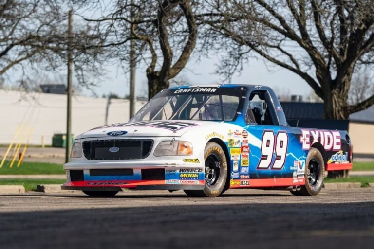Kurt Busch compra caminhonete da temporada de estreia na NASCAR por US$ 110 mil