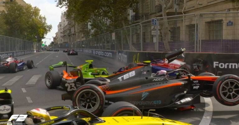 Acidente com Tsolov provoca bandeira vermelha na corrida 2 da F2 no Azerbaijão