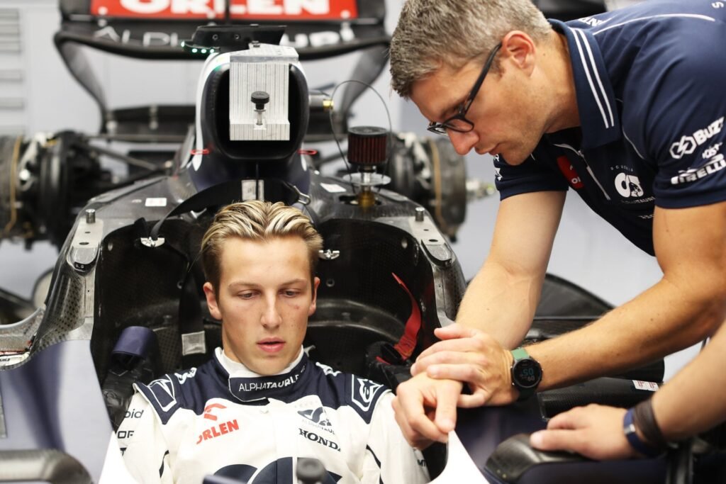Lawson relembra primeira sessão na F1 e o impacto de ver Verstappen no TL3