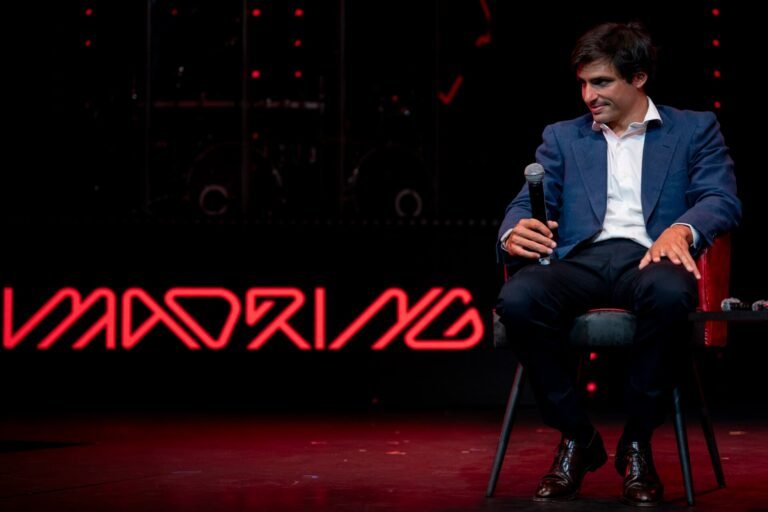 Sainz diz que pilotos se surpreenderam com dificuldade do Madring antes da estreia da F1