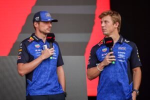 Verstappen diz que Lawson e Tsunoda expõem limite menor de diferença entre pilotos nos carros de 2026