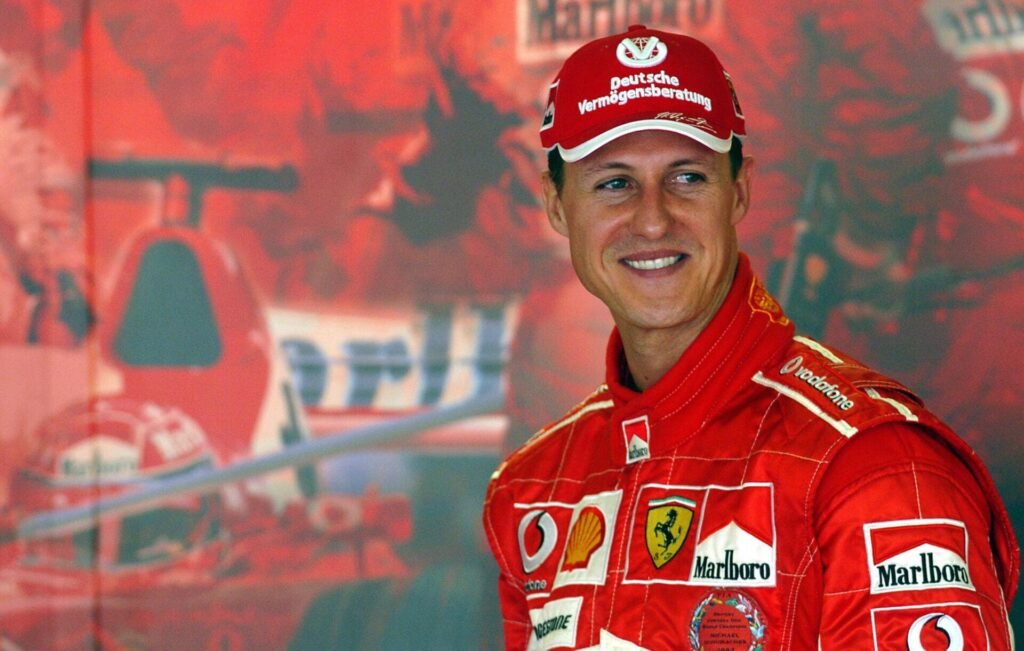 Ferrari leva homenagem a Schumacher para Monza, e Coulthard vê ação como “técnica de distração”