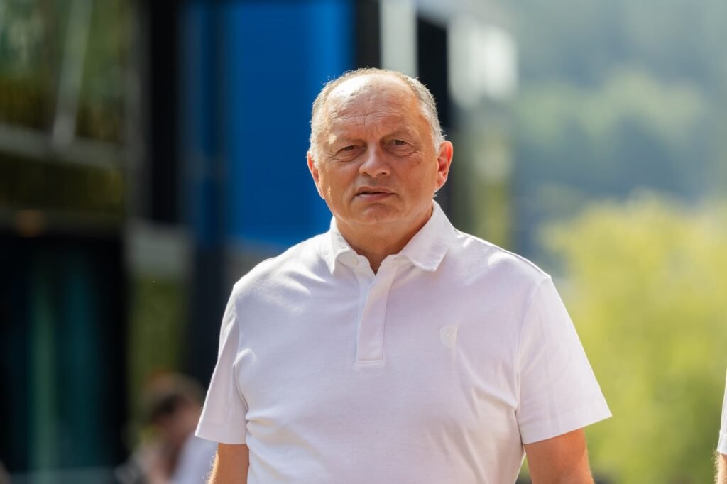 Vasseur rebate Wolff e garante atualizações da Ferrari até o fim do campeonato