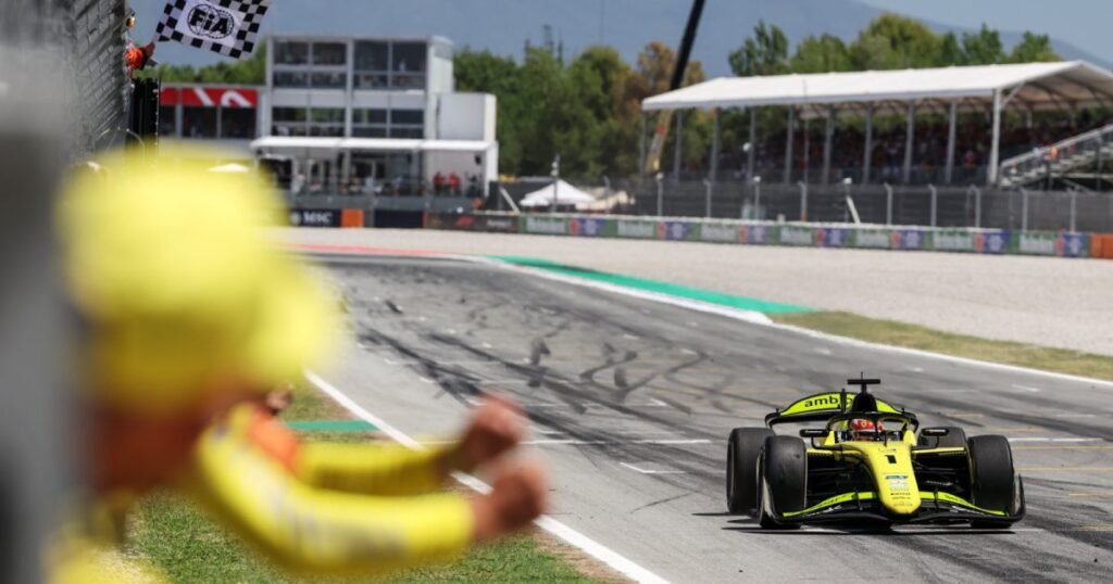 Indefinição sobre etapas finais da F1 ameaça encurtar temporada da Fórmula 2 em 2026