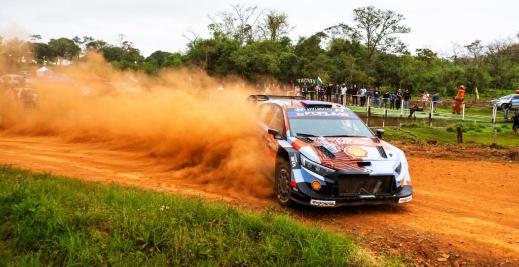 Rally do Paraguai reduz vantagem de Evans no WRC e deixa disputa do título entre dois pilotos