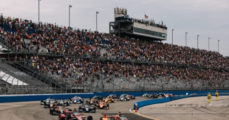 Indy define horário-limite para tentar concluir corrida 1 de Milwaukee após atraso por chuva