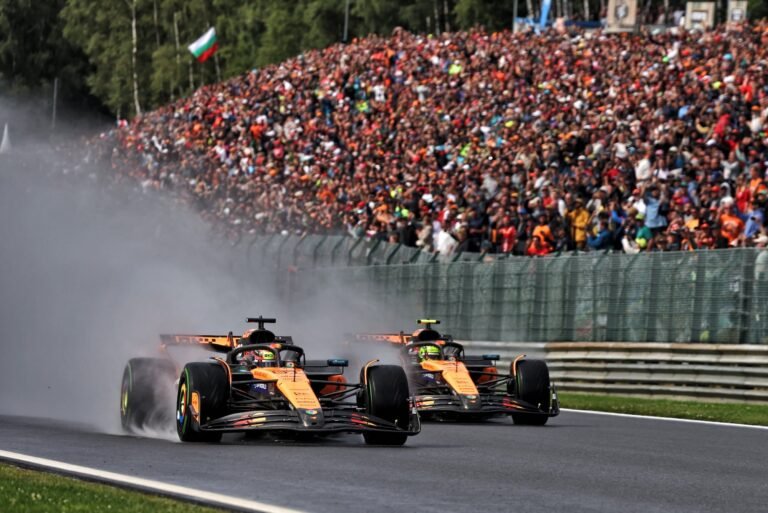 McLaren leva atualização aerodinâmica a Baku e define três prioridades para Norris e Piastri