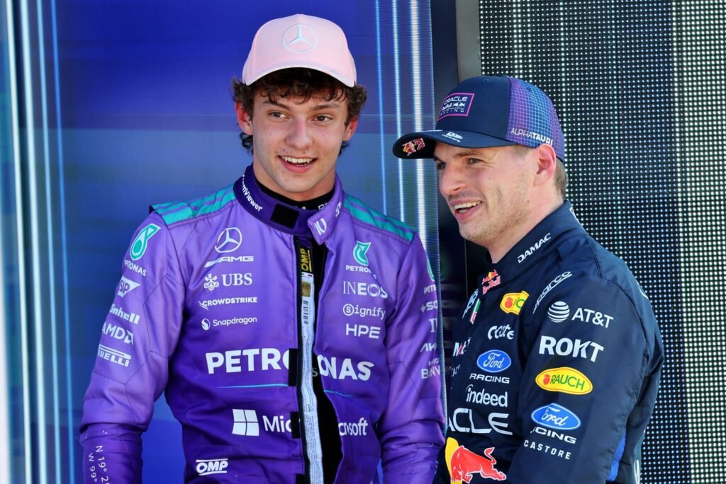 Wolff diz que Verstappen só poderá enfrentar Antonelli em 2027 com carro e motor competitivos