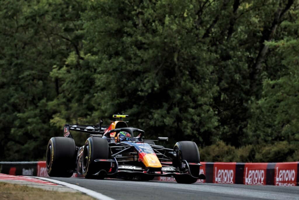 Red Bull confirma retorno de Hadjar para o GP do Azerbaijão