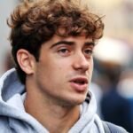 Montoya compara agressividade de Colapinto à de Verstappen após acidente no Azerbaijão