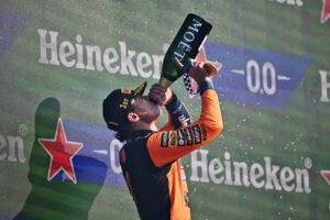Rosberg vê Norris como principal nome da McLaren e cita possível entrave contratual com Piastri