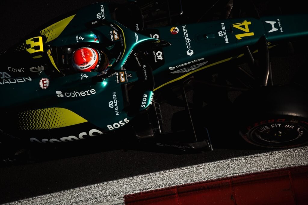 Lawson e Alonso vão largar dos boxes no GP da Itália