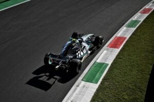 Antonelli encara punição no grid no GP da Itália após 21º na classificação