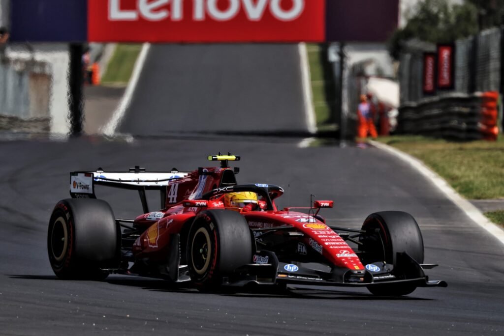 Hamilton nega ter pedido mudanças na Ferrari enquanto Red Bull avança em decisões para 2027