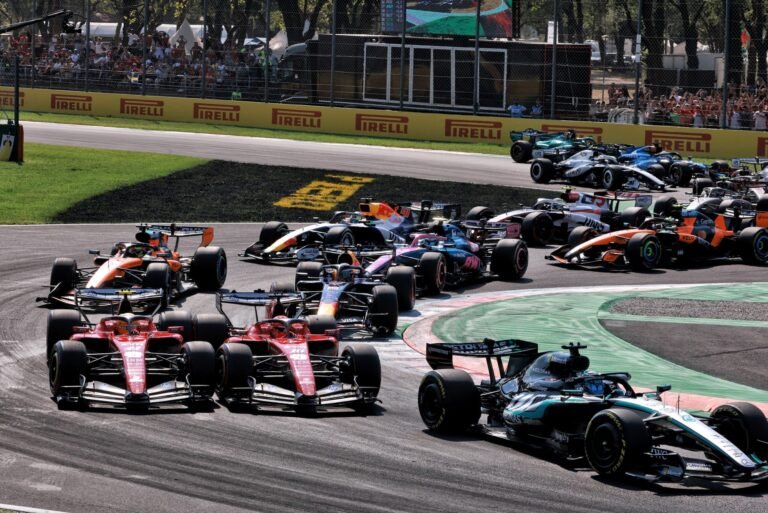 Coulthard diz que Hamilton precisa aceitar risco assumido em disputa com Leclerc em Monza