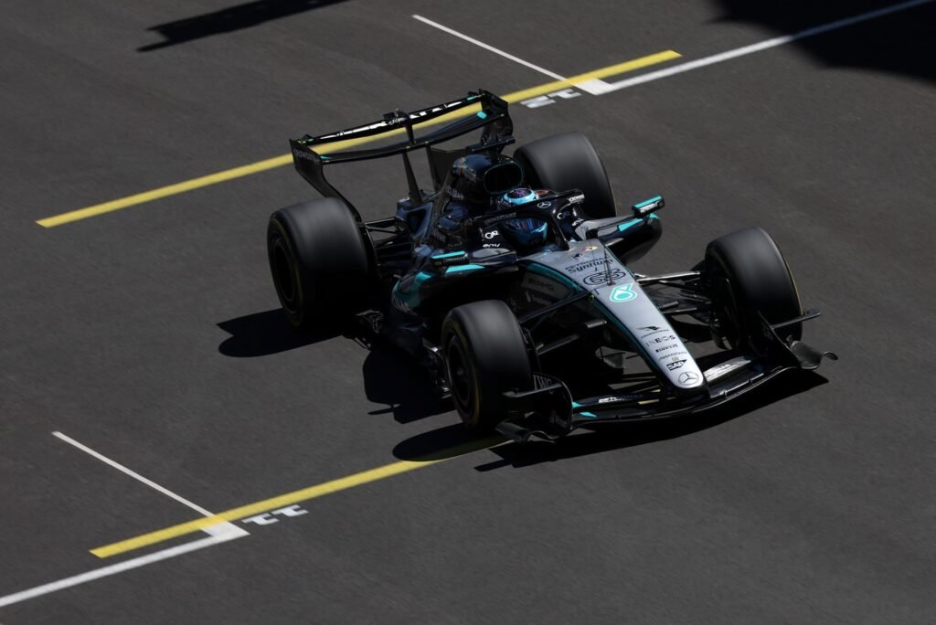 Mercedes adia troca de motor de Russell e evita punição no grid no GP do Azerbaijão