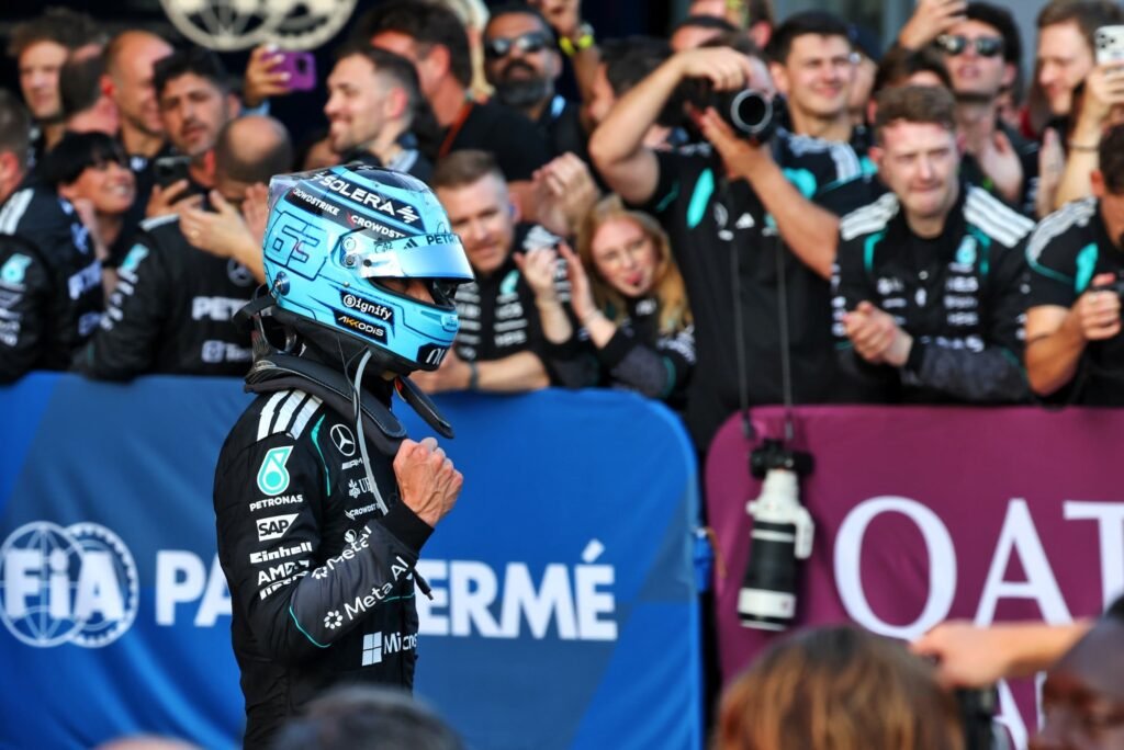 Russell vence o GP do Azerbaijão de 2026 após corrida controlada e Safety Car