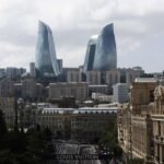 Russell larga na pole em Baku, com Antonelli em 16º e Bortoleto em 17º