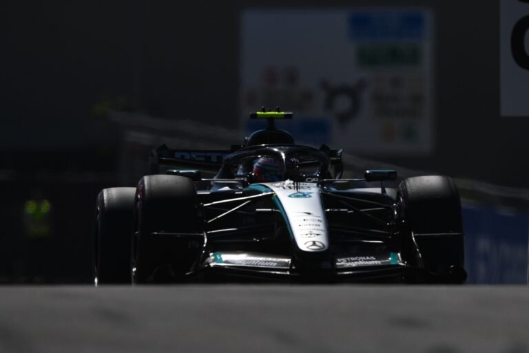 Treino Livre 1 do GP do Azerbaijão abre etapa com pista escorregadia e retorno de Hadjar