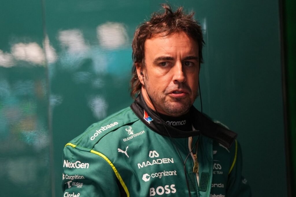 Alonso critica dependência da bateria na F1 e leva debate sobre regulamento à FIA