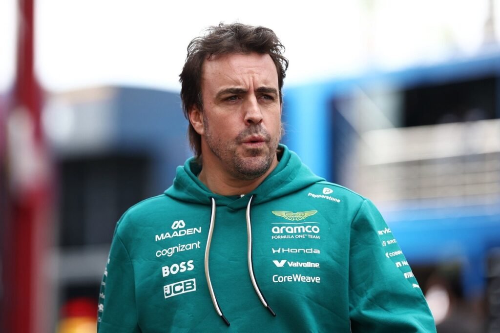 Alonso cobra reação mais rápida da Honda e diz que Aston Martin não quer esperar cinco anos
