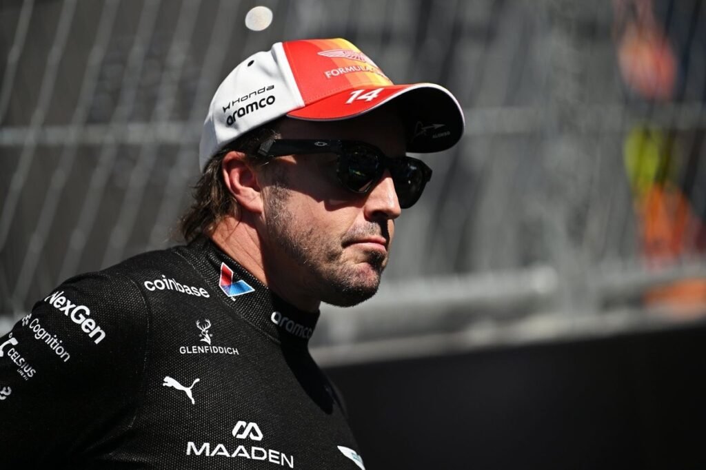 Alonso pode deixar a F1 no fim de 2026 e avaliar ida ao WEC com a Aston Martin em 2027
