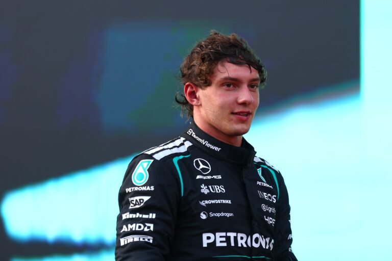 Antonelli termina em quinto no GP do Azerbaijão e fica fora do pódio sem falhas mecânicas pela 1ª vez em 2026