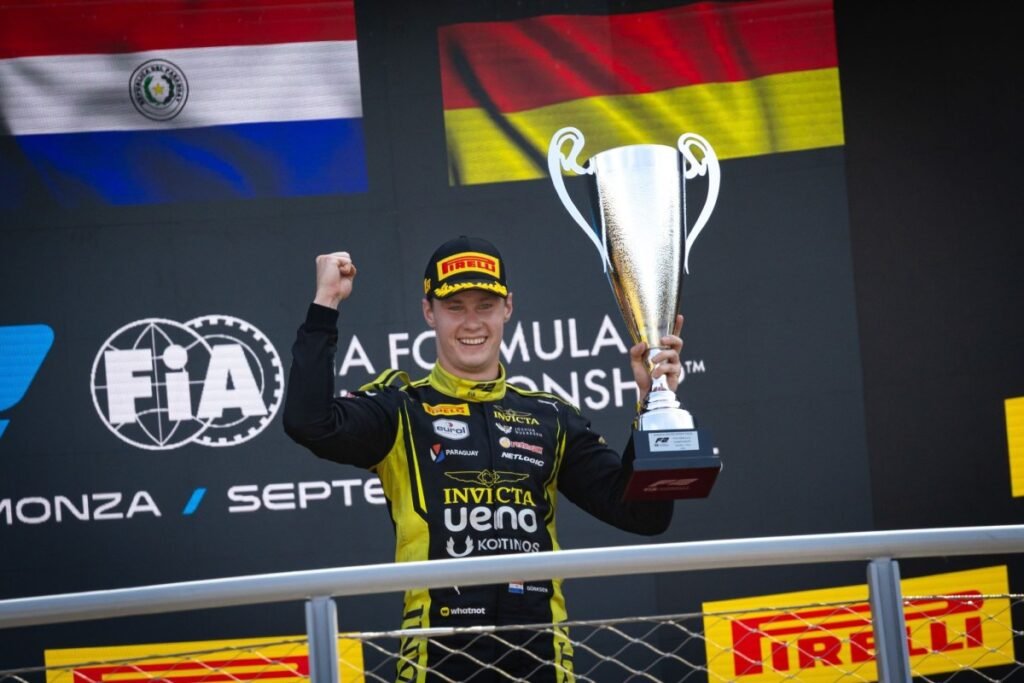 Dürksen vence sprint da Fórmula 2 em Monza e chega ao sétimo triunfo na categoria