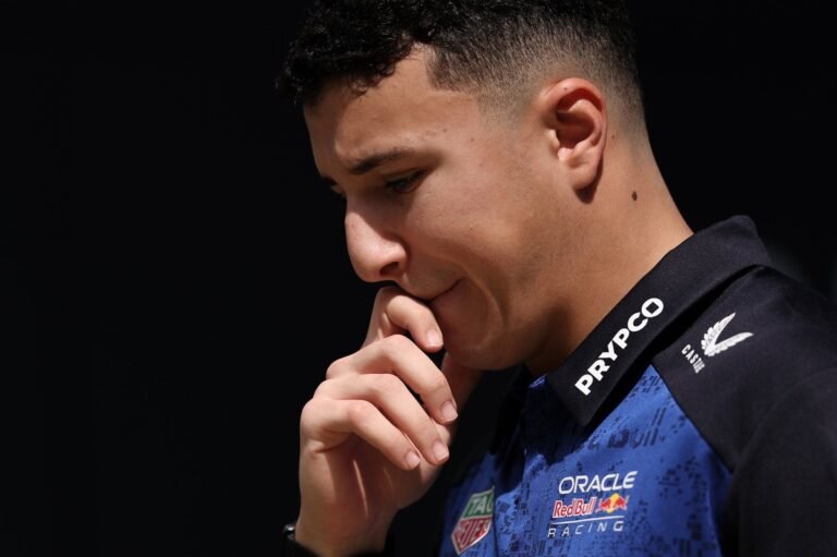 Red Bull confirma contrato de longo prazo com Hadjar em meio à temporada de estreia