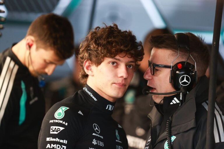Smedley aponta Bonnington como peça-chave na campanha de Antonelli pelo título da F1 em 2026