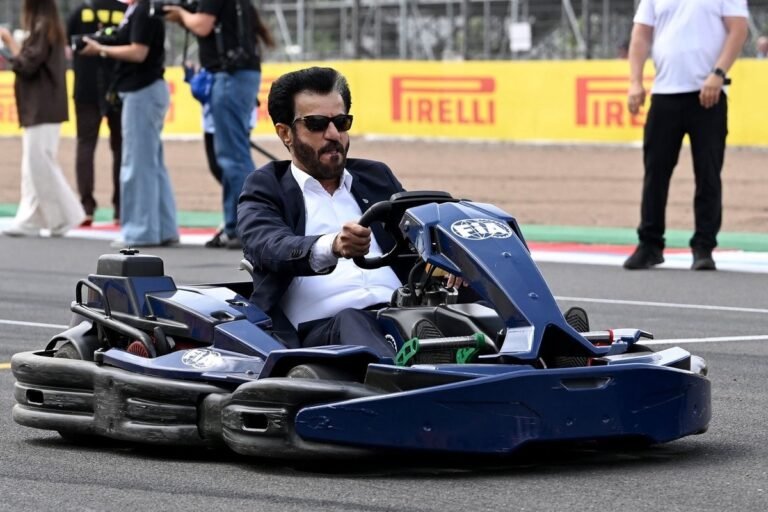 Ben Sulayem diz ter atuado para ajudar Aston Martin e evitar saída de Alonso da F1