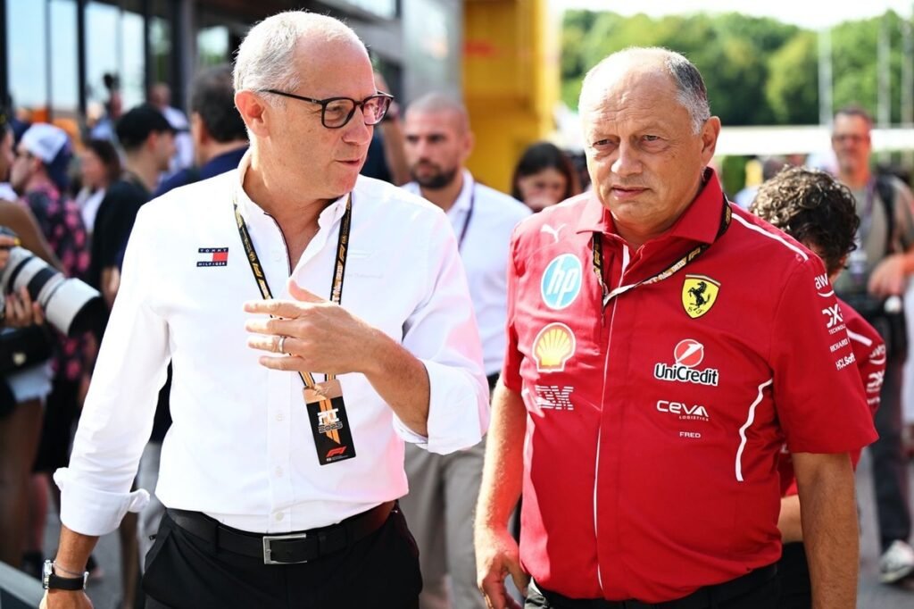 Domenicali defende permanência de Vasseur na Ferrari após comentário de Horner