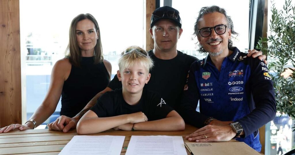 Filho de Kimi Räikkönen entra para programa de jovens pilotos da Red Bull a partir de 2027