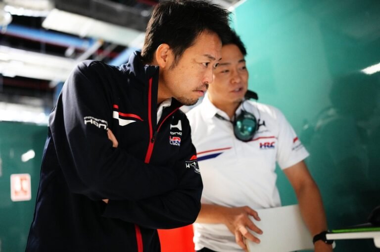 Honda rebate Alonso e nega falha na unidade de potência da Aston Martin no Azerbaijão