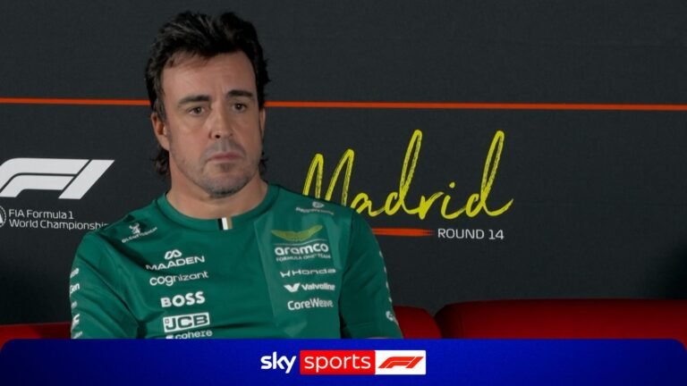 Alonso descarta anúncio sobre aposentadoria no GP da Espanha e segue discutindo futuro na Aston Martin