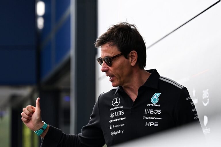 Mercedes e Red Bull admitem discutir mudanças nas regras para ajudar Honda e Aston Martin na F1