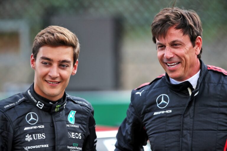 Wolff rebate Marko e diz que Russell ainda pode brigar por título na Fórmula 1
