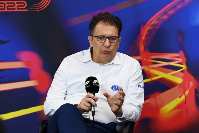 FIA diz que falha de software no GP do Bahrein não deve se repetir
