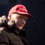 Lauda tentou levar Horner à Mercedes no fim de 2012, mas dirigente seguiu na Red Bull