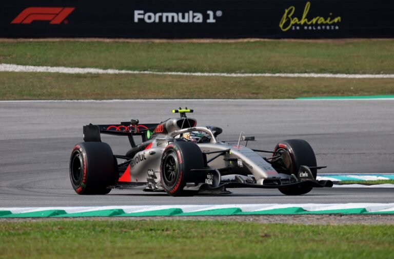 Bortoleto põe Audi no top 10 do grid e chega ao Q3 em momento importante para a equipe